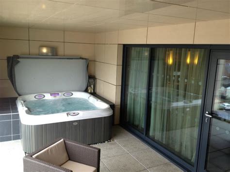 Jacuzzi Tubs In Hotel Rooms 104 Best Jacuzzi® Suites And In Room Hot Tubs Images On