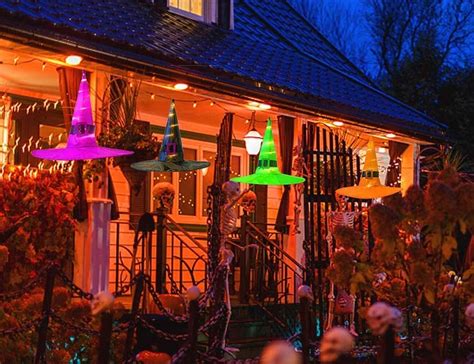 The Best Indoor And Outdoor Halloween Decorations 2019 Gadget Flow