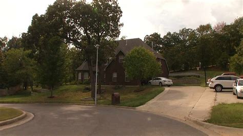 Tulsa Pastors Home Being Auctioned Proceeds Go To Community Center