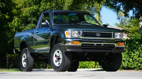 This 94 Mile 1993 Toyota Pickup Belongs In A Museum Or Your Garage