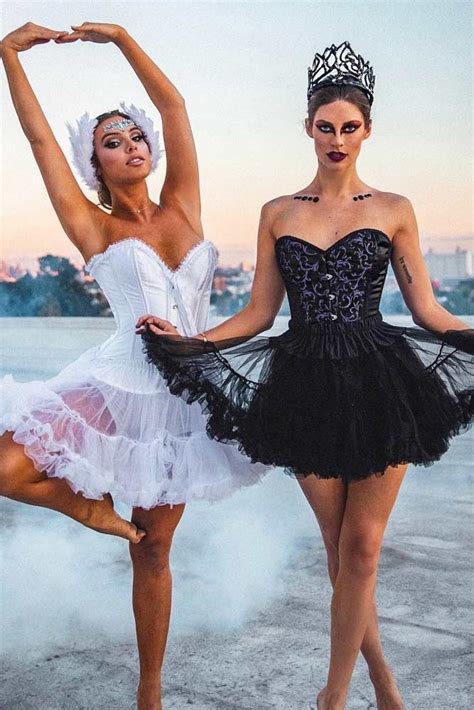 15 Iconically Chic Halloween Costumes For Classy Women Who Love Fashion Hello Bombshell