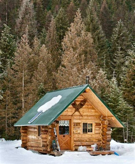Pin By Gavin Beech On Cabin Plans Small Log Cabin Little Cabin Log