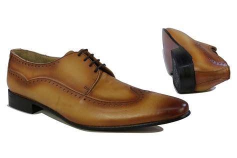 Maybe you would like to learn more about one of these? Branded Shoes for Men | Shoe Brands | Men's Shoe Centre