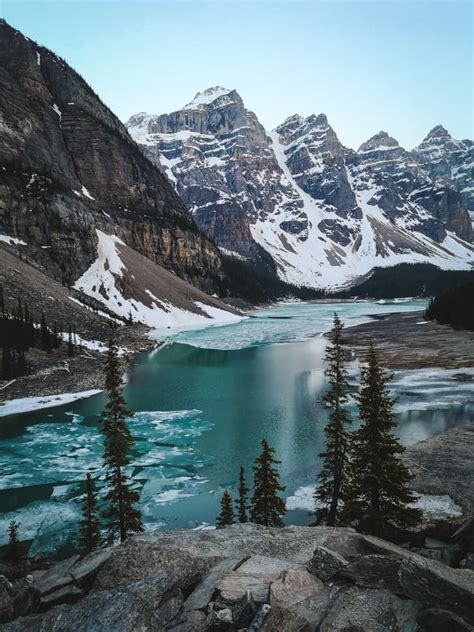 The Ultimate Guide For Visiting Moraine Lake In 2021 From A Local