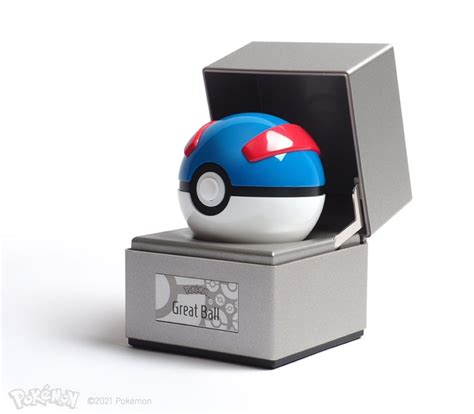 Pokemon Great Ball Prop Replica Ikon Collectables