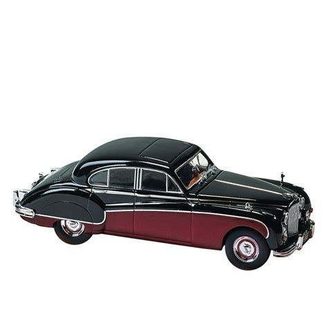 Oxford Diecast Classic British Motor Cars Jaguar 143 Scale Die Cast