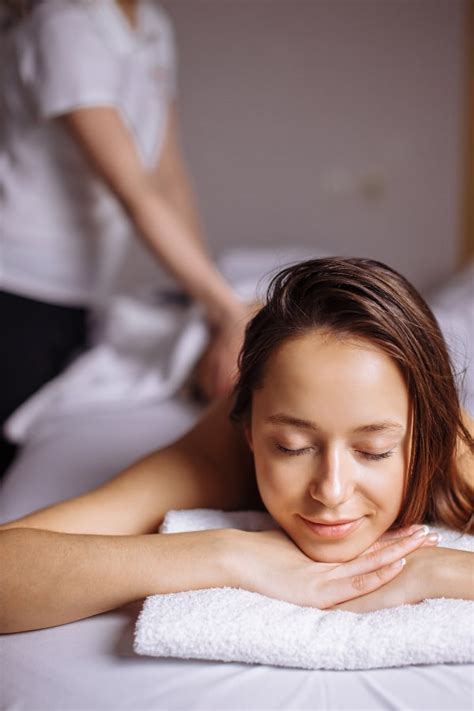Canadian Massage Therapy Schools Courses Of Training