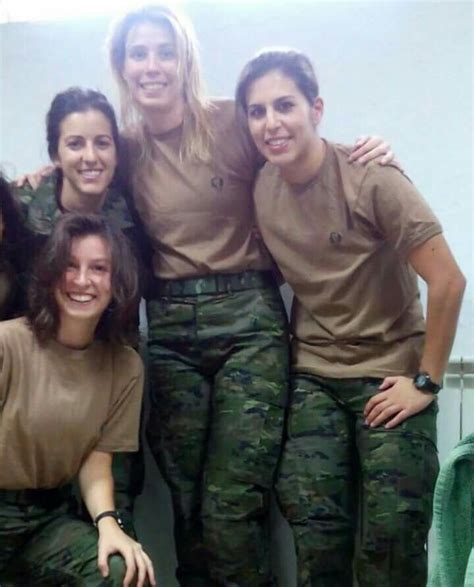 Female Soldier Of Spanish Army Greatstuff Uniformes