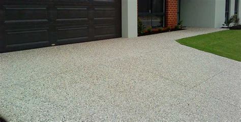 Choosing The Right Aggregate For Your Exposed Aggregate Driveway