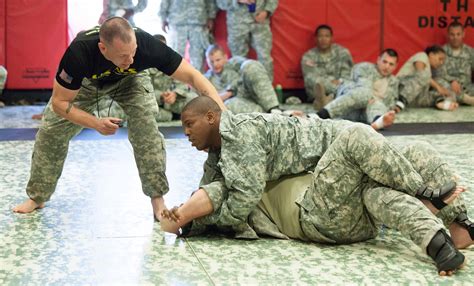 Soldiers Earn Coveted Combatives Level Iii Certification Article