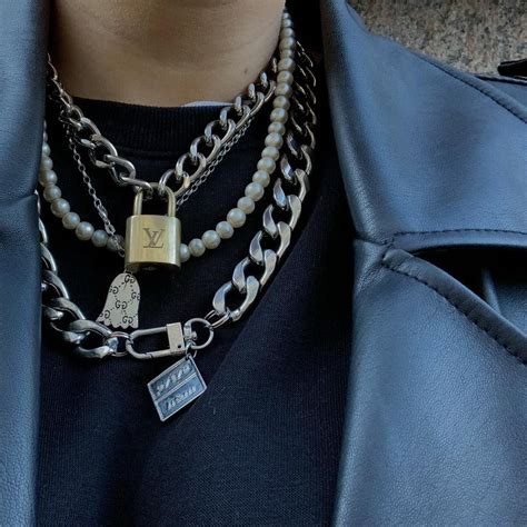 Hypebae On In 2020 Grunge Accessories Grunge Jewelry Fashion