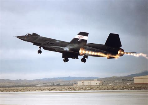 Lockheed Sr 71 Blackbird Of Nasa On Flight Test Aircraft Wallpapers