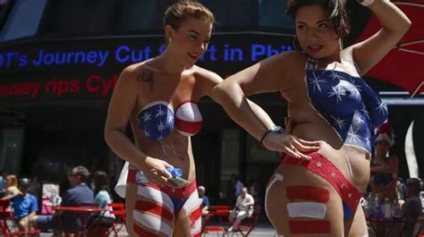Times Square Topless Painted Women Telegraph