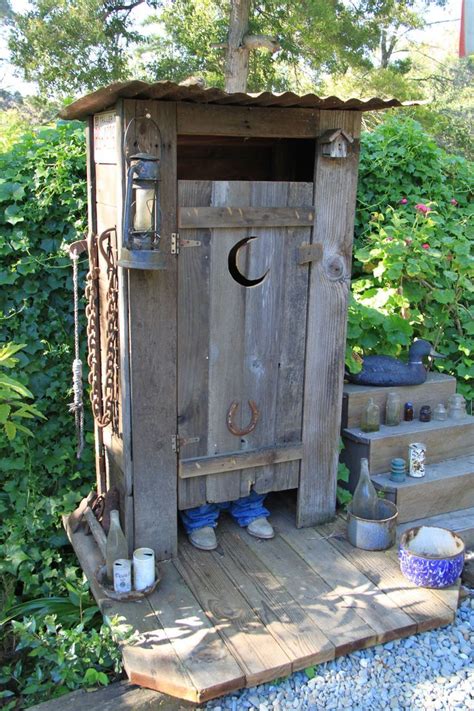 Diy Composting Toilets For Cabins Best Outhouse Ideas Ideas On Pinterest Outhouse Decor