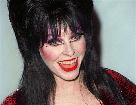 Cassandra Peterson Rose To Fame As Elvira But Heres What The Horror Hostess Looked Like