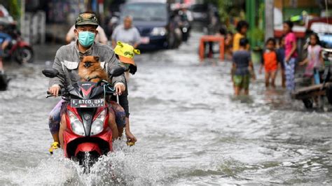 Jakarta Floods Spread To 28 Neighborhoods 3 Streets Bpbd News En
