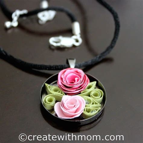 Create With Mom Quilled Jewelry Romantic Roses Necklace