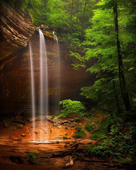 Ash Cave Waterfalls At Hocking Hills State Park Hocking Hills State