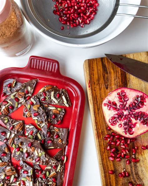 Now that it is the festive season you are officially. Peppermint Chocolate Holiday Bark (Sugar-Free!) | Recipe ...