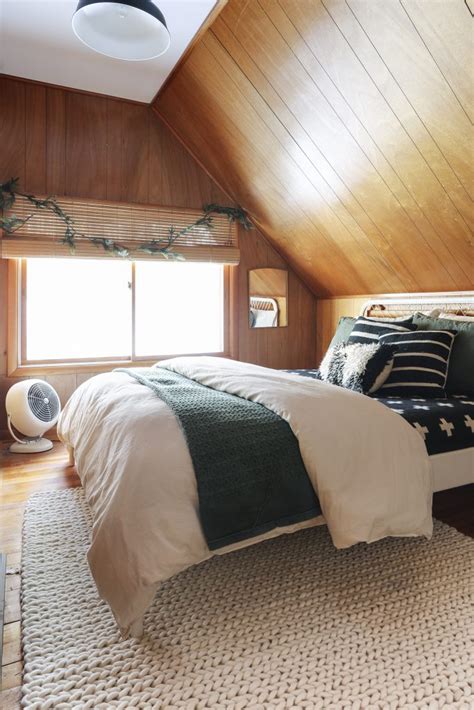 Reveal Cabin Bedroom And A Special Rug Deuce Cities Henhouse