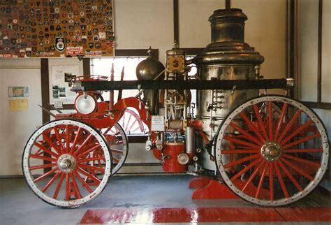 Model Trailways Allerton Steam Fire Pumper Circa 1869 112 Scale Wood