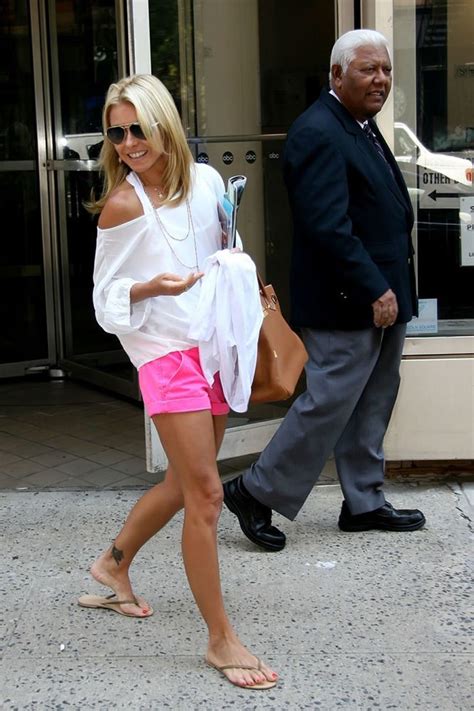 Birkin Watcher Kelly Ripa Kelly Ripa Feet Kelly Ripa Bikini Kelly Ripa