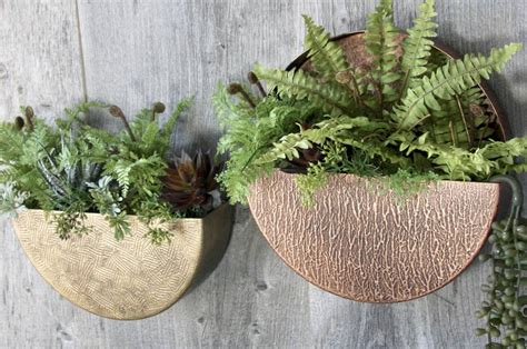 Circular Copper Wall Planter By London Garden Trading