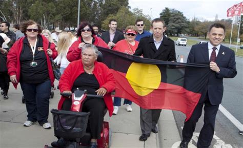 National Sorry Day Bridge Walk 2015 Au