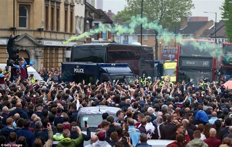 Photos West Ham To Issue Life Ban To Man U Bus Attackers After Man U Players Were Scared To