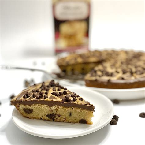 Chocolate Peanutbutter Blondie Pie Xo Baking Co