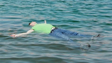 Why Does A Dead Body Float On Water Law Of Buoyancy And Density