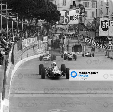 Frank Gardner Brabham Bt11 Brm Leads Richie Ginther Honda Ra272 And