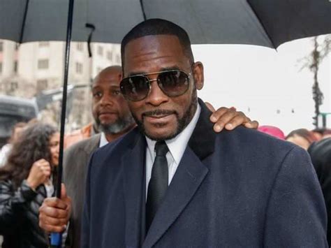 Predator R Kelly Used Fame To Groom Girls For Decades Prosecutors