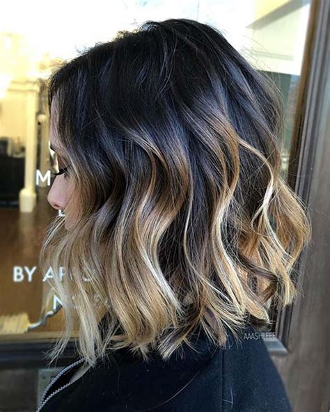 The women working out of the home nowadays prefer the short hairstyles which do need a little maintenance and the highlights makes the. 21 Chic Examples of Black Hair with Blonde Highlights ...