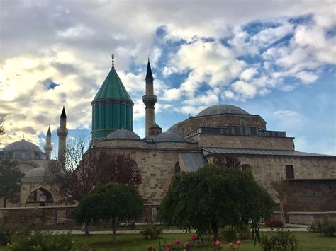 Mevlana Museum, Konya | Taj mahal, Landmarks, Building