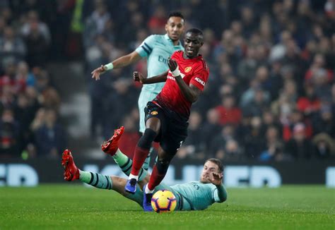 Arsenal vs manchester united predictions, football tips and statistics for this match of england premier league on 30/01/2021. Manchester United vs Arsenal: Report | Premier League ...