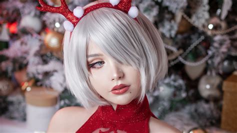 4 3375 beautiful cosplay girl christmas outfit white hair 4k wallpaper pc desktop