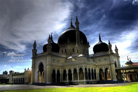 More hotels in alor setar, my. fkphotography: Zahir Mosque, Alor Setar, Kedah, Malaysia