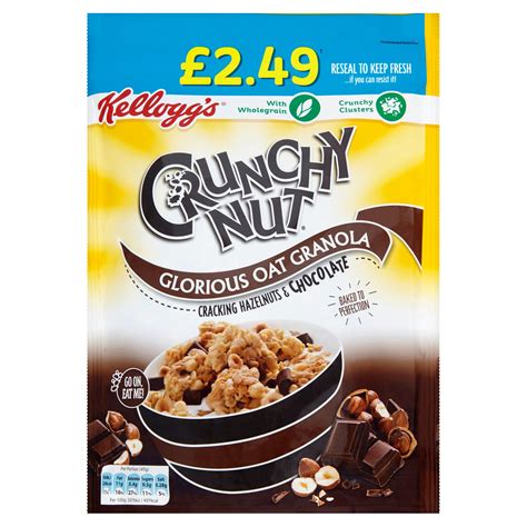 Kellogg S Crunchy Nut Glorious Oat Granola Cracking Hazelnuts