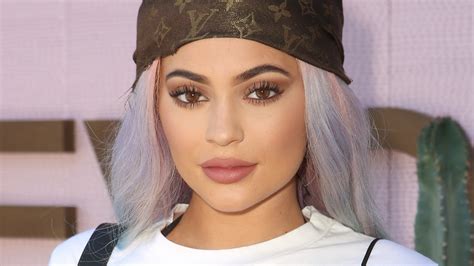 Kylie Jenner Snapchats Her New Bedroom Teen Vogue