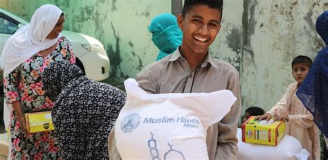 Feeding Families In Time For Ramadan Muslim Hands Uk