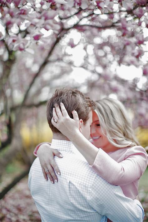 20 Ideas How To Choose The Best Engagement Photo Poses Page 5 Of 5 Wedding Forward