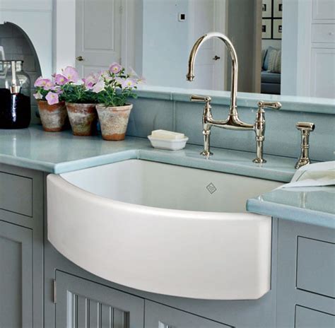 The bowls can be equal size or the sink can consist of one basin that is several inches wider than the other basin. What is Best Kitchen Sink Material? - HomesFeed