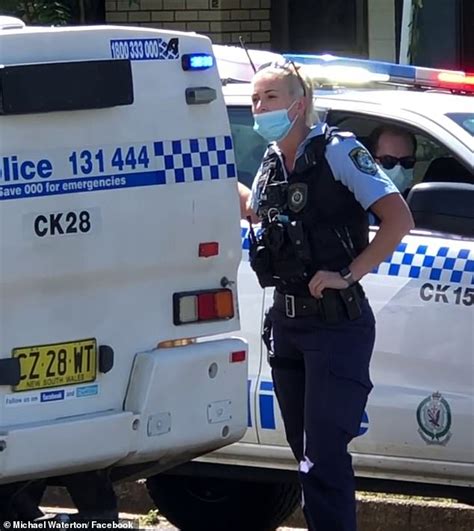 Video Of Nsw Police Officers Ruthless Response To Screaming Suspect In