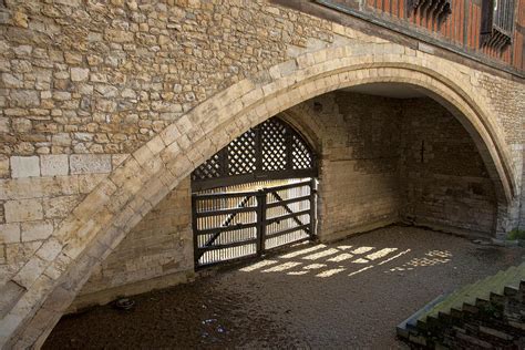 Tower Of London Traitors Gate Photograph By Tony Hart Wilden
