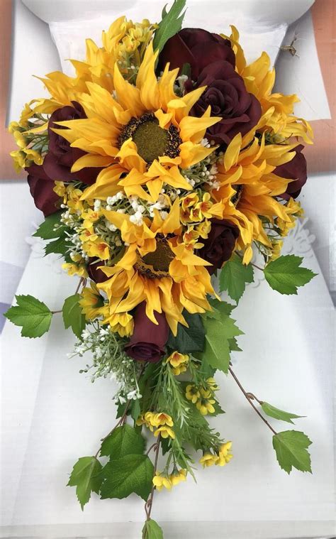 Free Burgundy Wedding Bouquets With Sunflowers Pics