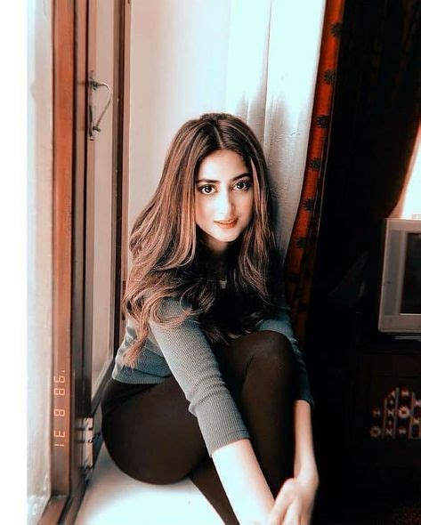 Pin By Hoorain Noor ️ On Sahad With Images Stylish Girl Images
