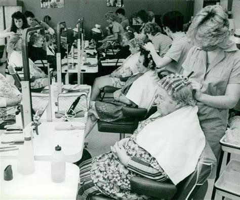 Pin By Dawn On Postcards From The Beauty Parlor Vintage Hair Salons
