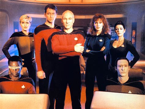 A Star Trek Tng First Season Publicity Photo Treknews Your Daily Dose Of Star Trek