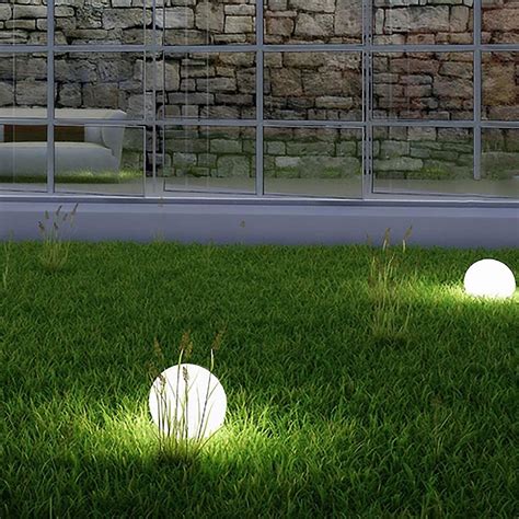Für ein paar unserer 12v teichgeräte wie uv lampe, fontänenbeleuchtung und teichbeleuchtung brauchen wir ein kabel mit speziellen. Solar Boden Lampen Für Den Garten : Beleuchtung 4x Led ...